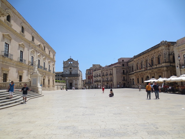 シラクーサの街歩き （２２景-19）　シチリア　イタリア　siracusa, Sicili