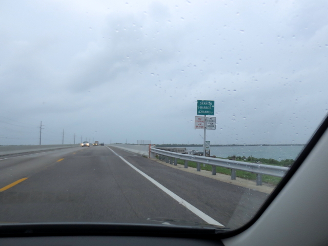 キーウェストに向かって　Seven-Mile Bridge （１６景-8）