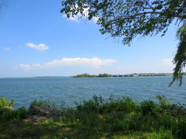 ナイアガラの滝 （１５景-15） ・・・ アメリカ側 ニューヨーク州　アメリカ Niagara Falls, NY, USA 2013/05/22　Photo by Kohyuh