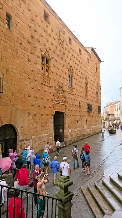 photo9 Old City of Salamanca. 2018/06/21 photo by Kohyuh