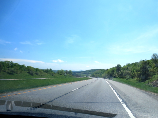 ナイアガラからバースに向かって （５景-3）　Drive from Niagara to Bath in USA, 2013/05/22