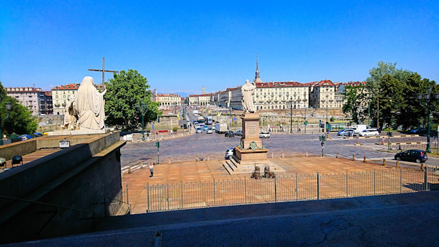 photo5 サンタ・マリア ・ アル ・ モンテ教会とカプチン会修道院 （２２景） Santa Maria del Monte - Monte dei Cappuccini 2018/06/19　Photo by Kohyuh