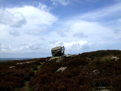 Ballycastle_fairhead_rock3_20090613