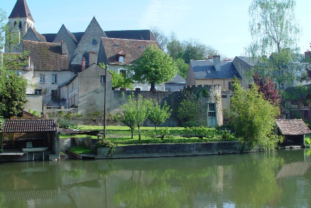 ヴィエルゾンの川の風景2 Vierzon, France 2004/04/26 Photo by Kohyuh vierzon_river2
